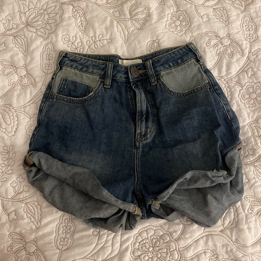 one teaspoon high waisted bandit shorts!